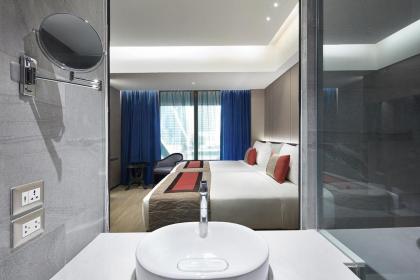 Grace At Five by Grace Hotel Bangkok - image 20