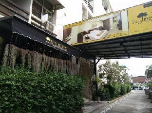 Htel Resort Bangkok - image 2