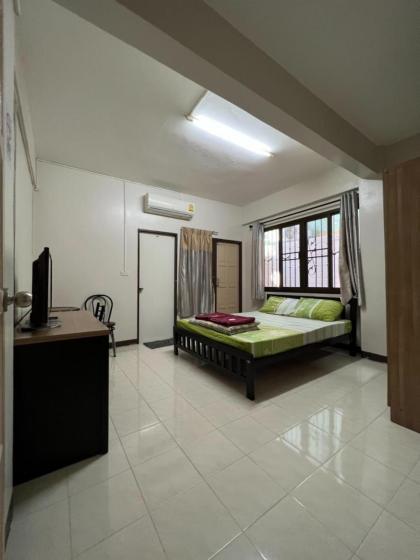 Pimravee Apartment (Yaek 8) - image 15
