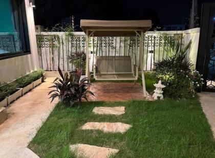 34 Independent courtyard garden-style container homestay near MRT - image 19