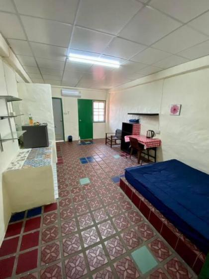 Ratanawong court 403