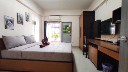 66 Apartment - image 20