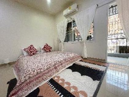 House for 8PAX MRT Jodd Fair - image 15