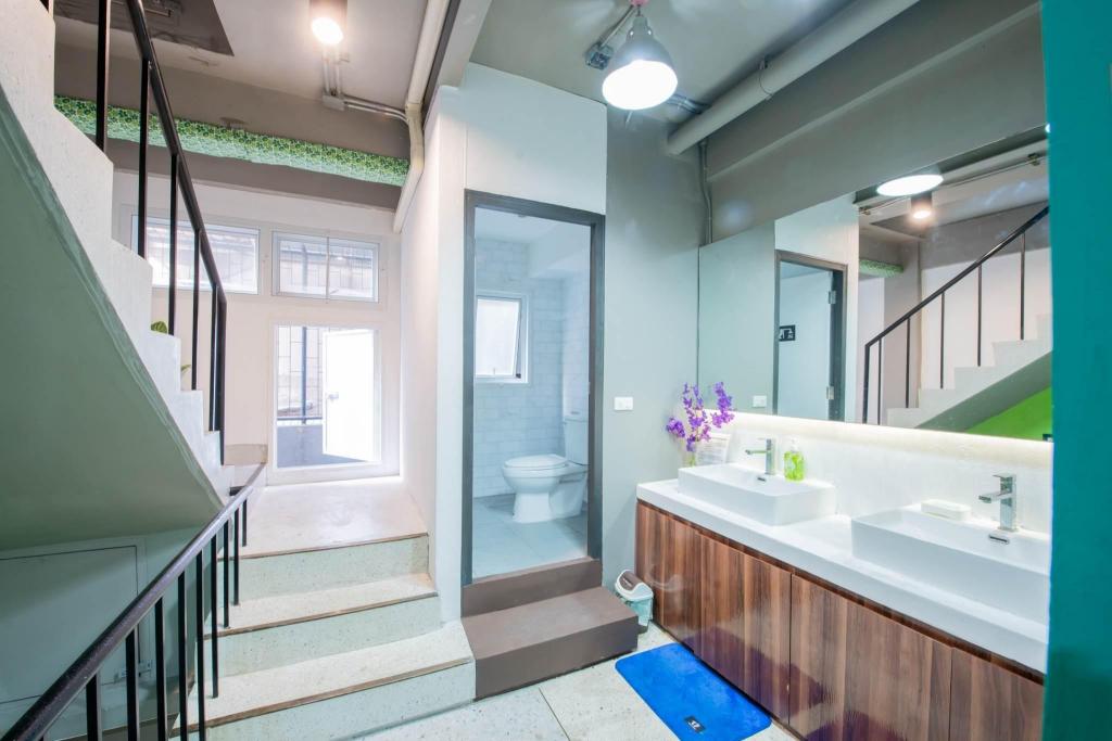 Elixir Hostel Bangkok  - image 7
