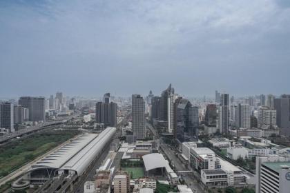 Spacious / Stylish / Modern / City-Centre - image 14
