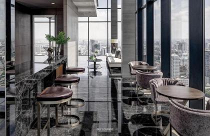 Spacious / Stylish / Modern / City-Centre - image 2