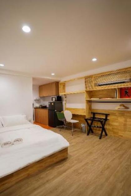 New Chic Duplex space-JJ market-Aree-Wifiparking1 - image 10