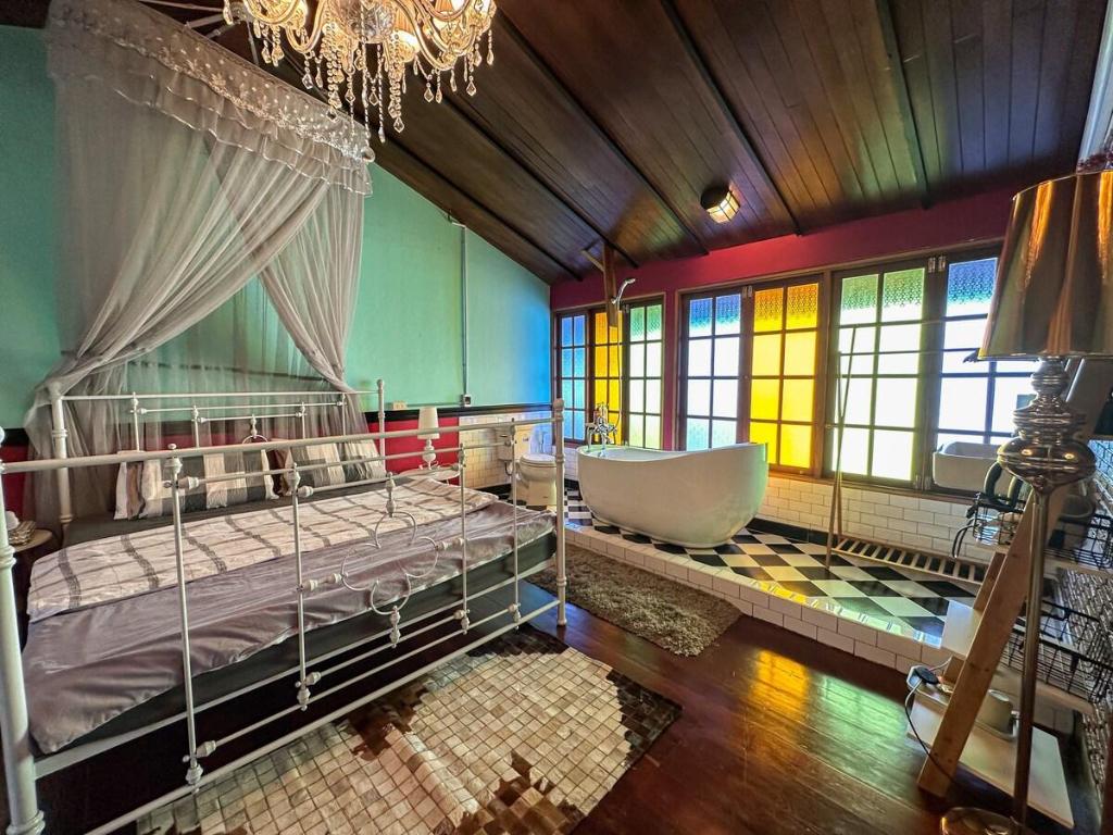 T-house Bkk5 - image 6