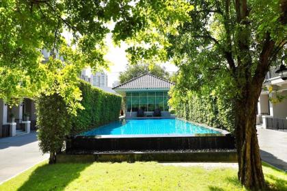 Breezy Haus in Asoke: Pool walk to BTS/MRT: Spc I