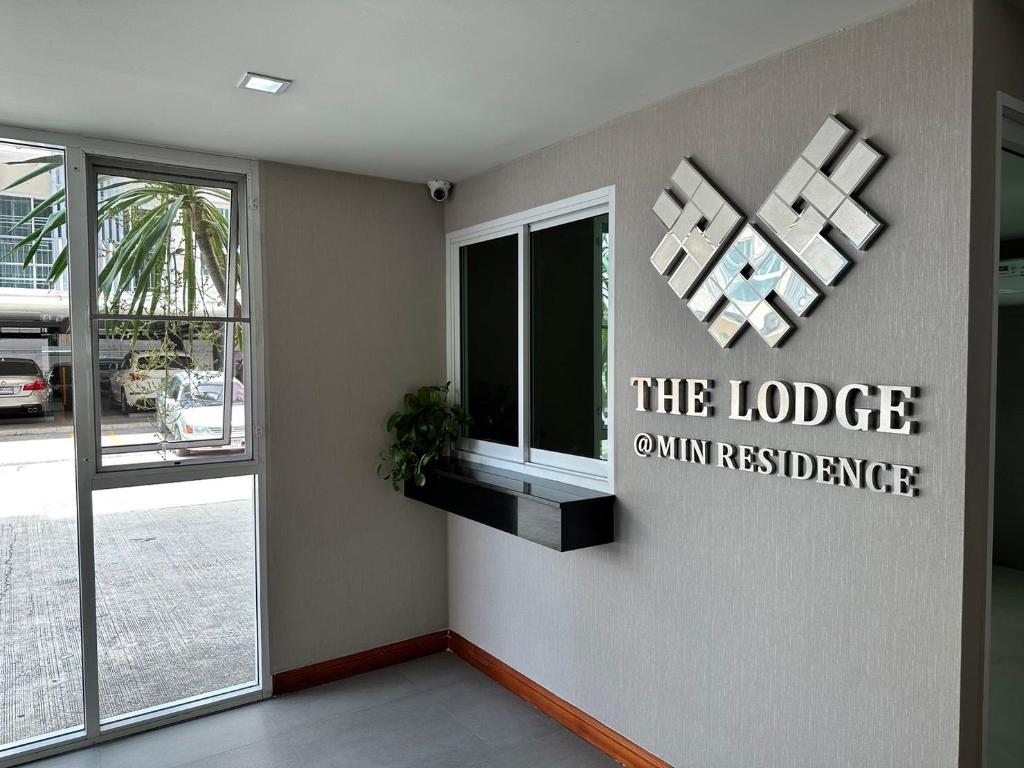 The Lodge @ Min Residence - image 3