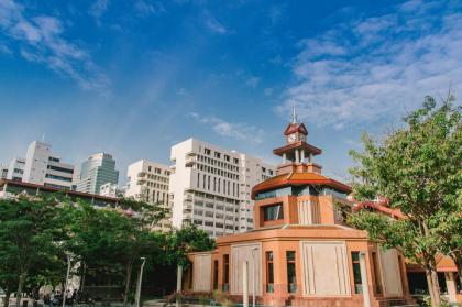 Luxury Brand New! 1BR Condo/High Fl/BTS_PhromPhong - image 25