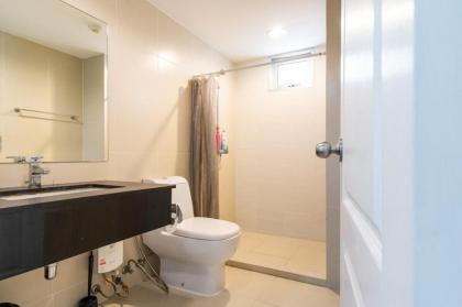 Bangkok 430-Senior apartment near MRT Rama 9 - image 5