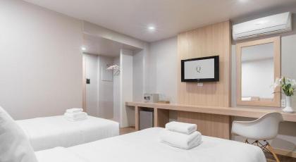 G BOUTIQUE SURAWONG BANGKOK - image 11