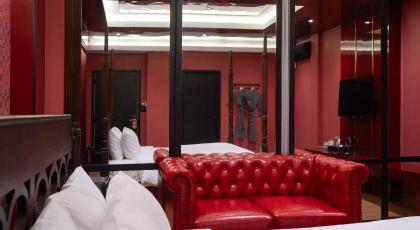 G BOUTIQUE SURAWONG BANGKOK - image 12