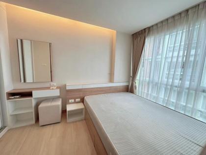 Entire Apartment @ MRT Huaykwang - image 8