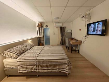 Cozy Bed And Pillows Watcharapol - image 2