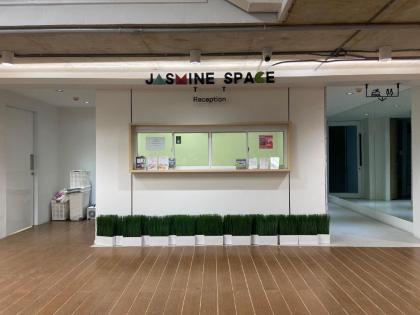 Jasmine Space - image 3