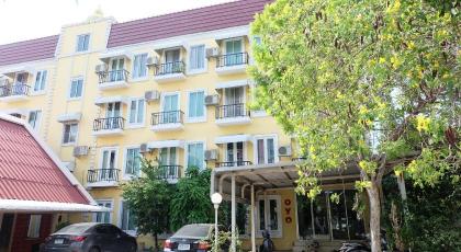 OYO 75429 101​ Place​ Navanakorn  - image 11