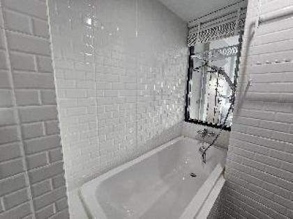 AREA Place - image 10
