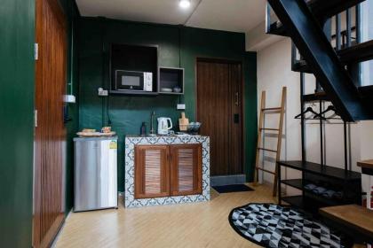 WanderWonder 1st floor Duplex - image 10
