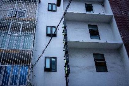 Delta 9 Hostel - image 7