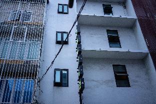Delta 9 Hostel - image 7