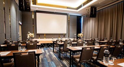Frame Hotel Bangkok - image 14