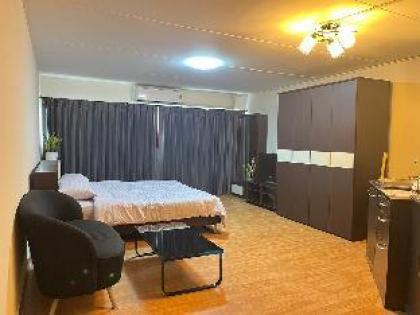 T12 | Popular Condo By : hunnity - image 3