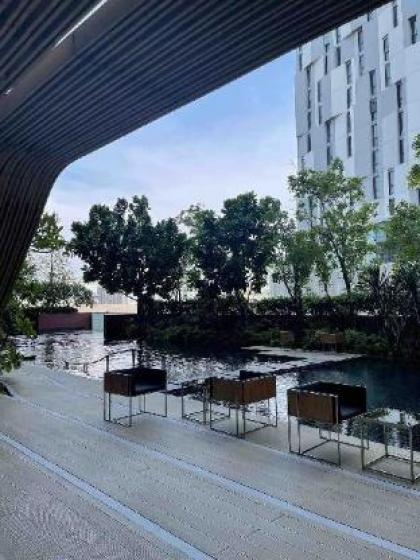 High-Class Condo at Sukhumvit - image 11