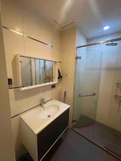 High-Class Condo at Sukhumvit - image 8