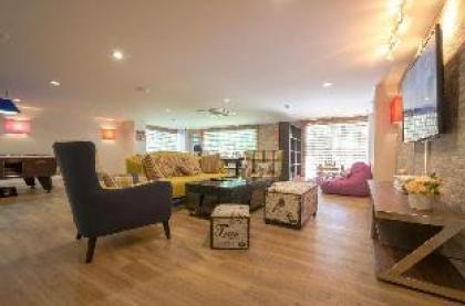 One bedroom at Sathorn 40sqm - image 12