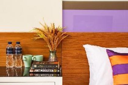 Deluxe Double Room at Asoke 25sqm - image 3