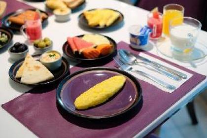 Deluxe Room at Sukhumvit 1  27sqm - image 11