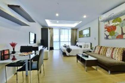 Deluxe Room at Sukhumvit 1 40sqm - image 6