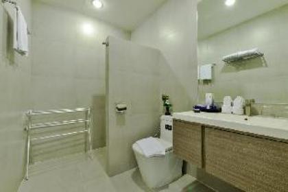 One bedroom at Sukhumvit 1 60sqm - image 7