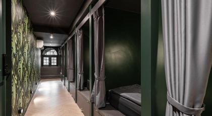 Cher Hostel Bangkok - image 19