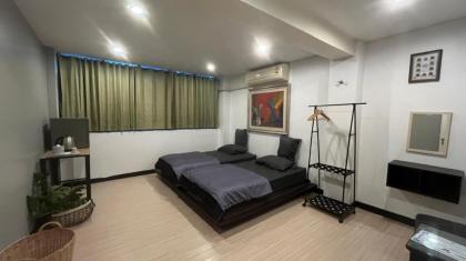 Donmueang Station Hostel - image 3