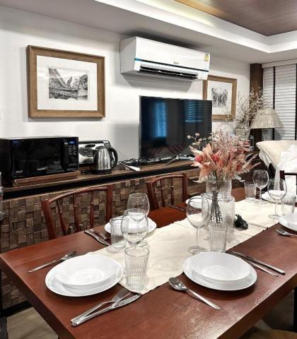 MIQ Rama9 _Villa 3Br in City/Jodd fair/MRT/65”TV - image 11