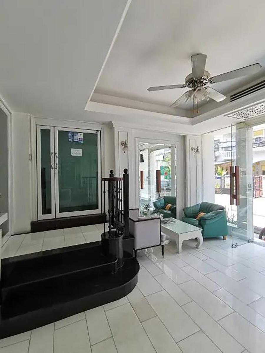 KS Suites - image 6