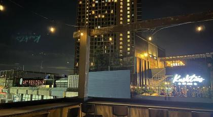 Comfy Crib Hostel Bangkok - image 3