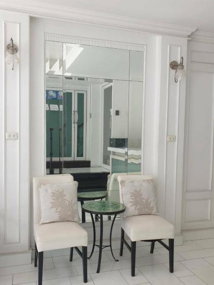 KS Suites Bangkok - image 13