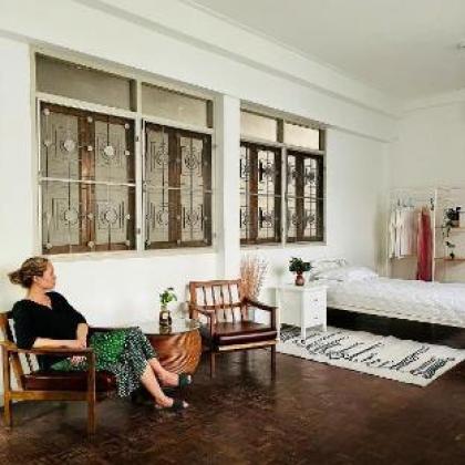 Location 33 Studio - image 13