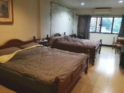 PARAGON PRATUNAM 5mins walk ratchathewi BTS 3rd fl - image 4