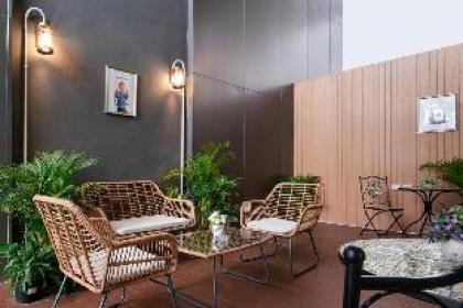 Premium room at Silom 19sqm - image 12