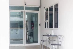 MiddleWayHouse  - image 3