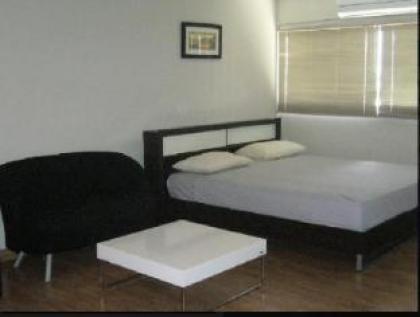 Chan Kim Don Mueang Guest House