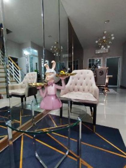 Bmm house - image 19