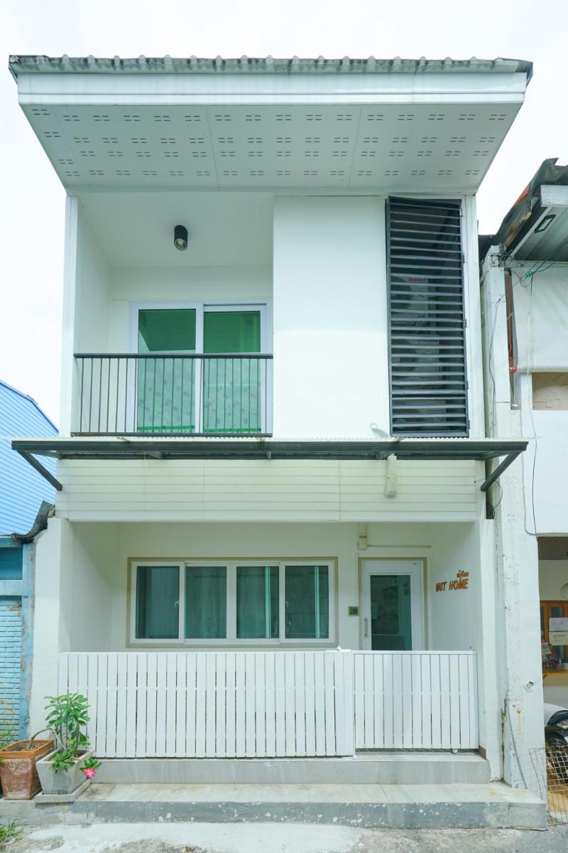 Nut Home Hostel - image 2