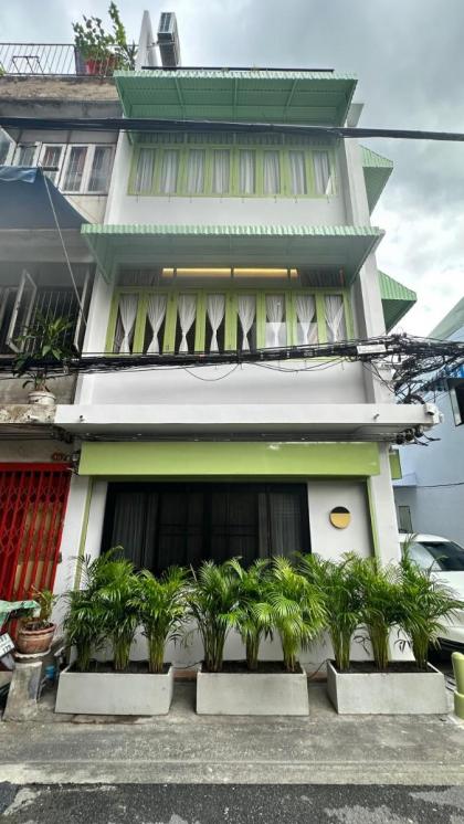 The Tangerine Guesthouse