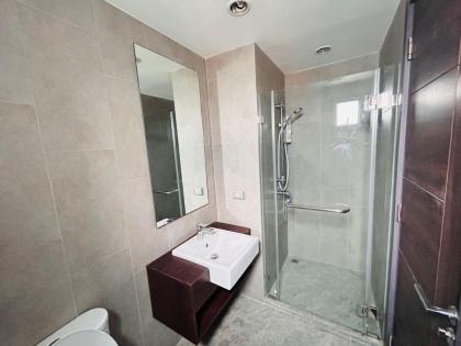 CE condo - one bedroom - 01 - image 4